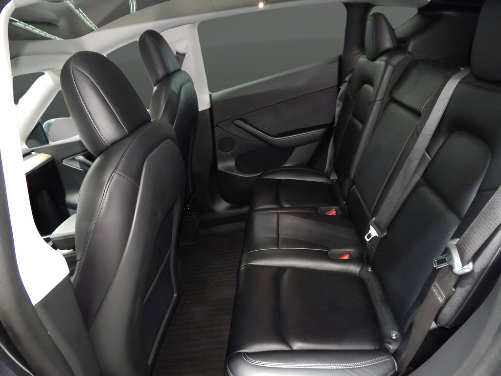 Used 2021 Tesla Model Y Performance image 21