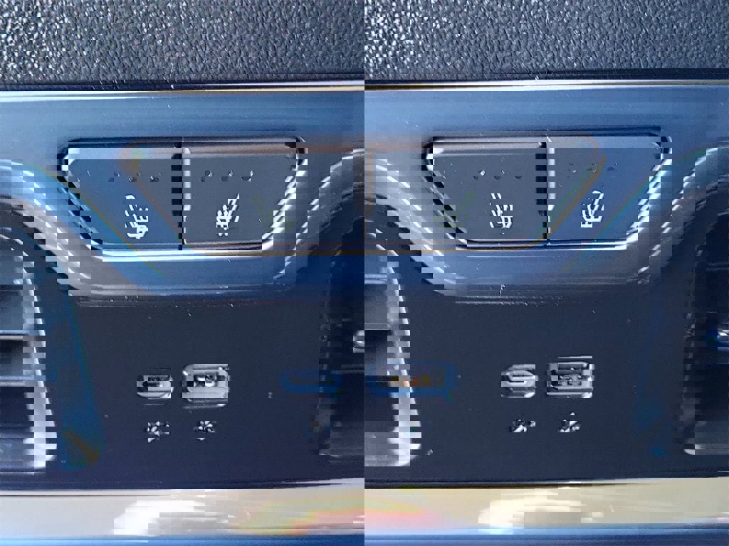 Certified 2023 Chevrolet Silverado 1500 LTZ w/ LTZ Convenience Package II image 9