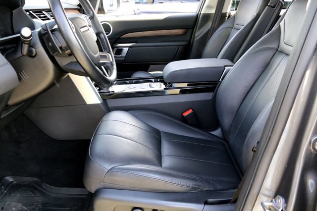 Used 2018 Land Rover Discovery HSE AWD/4WD image 10