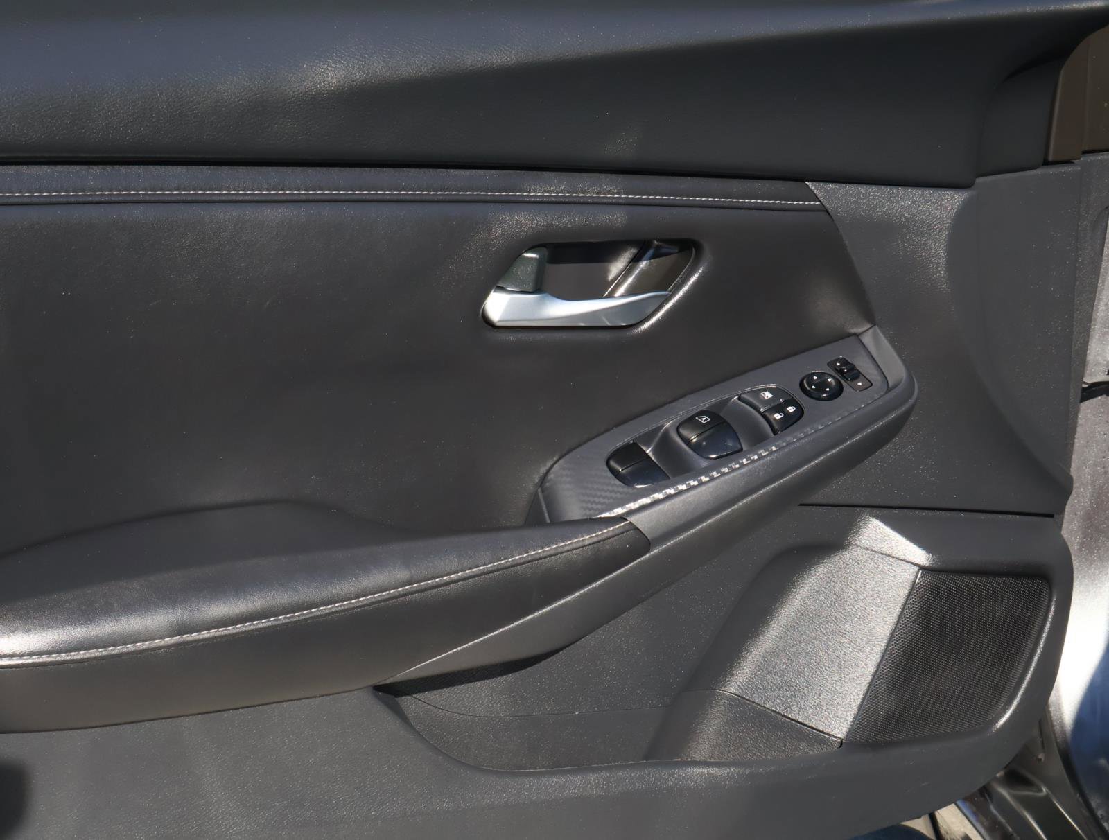 Used 2025 Nissan Sentra SV w/ All-Weather Package image 14