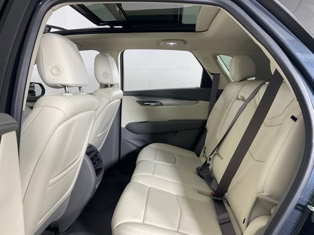 Used 2020 Cadillac XT5 Premium Luxury FWD image 29