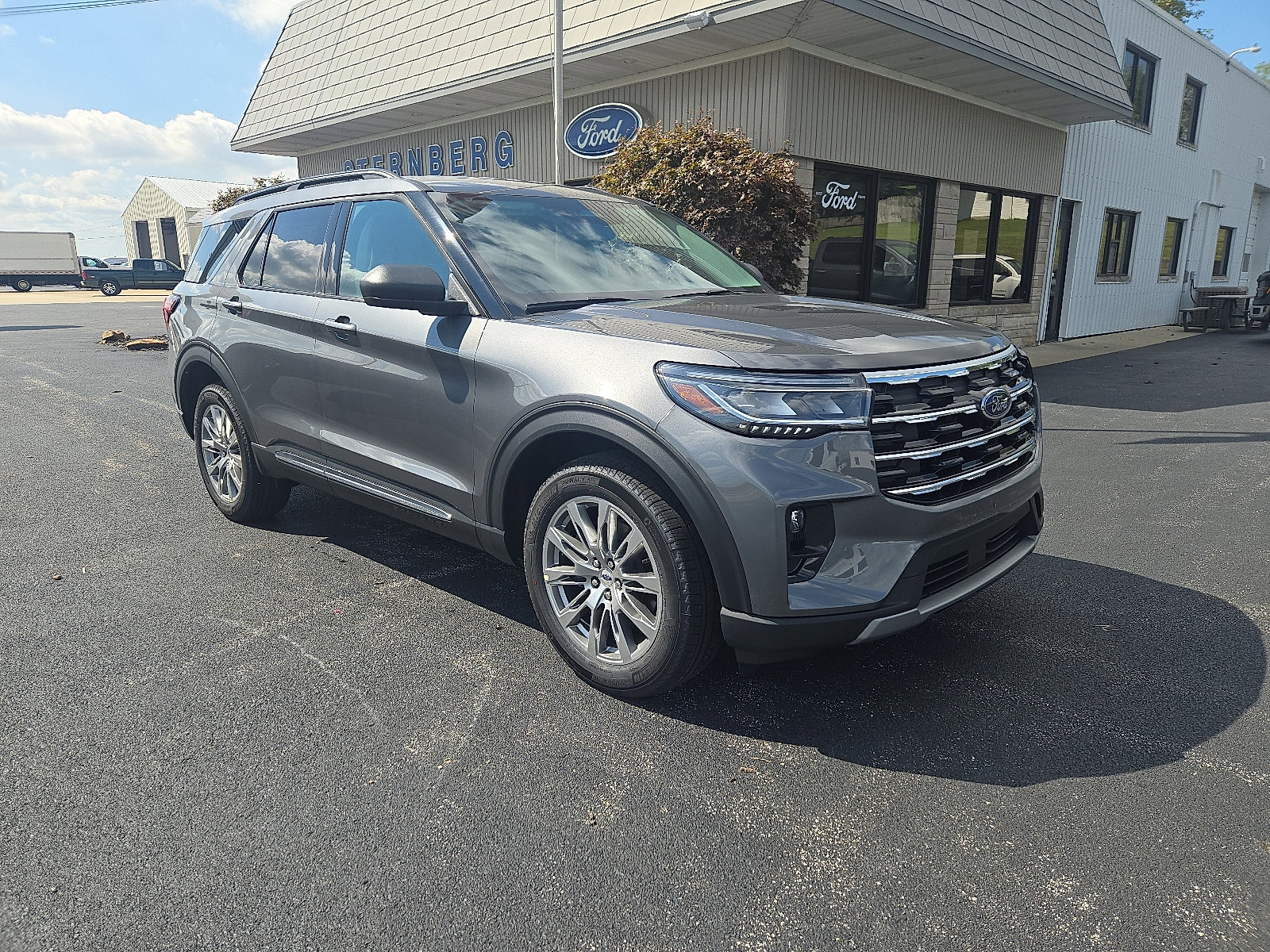New 2025 Ford Explorer Active