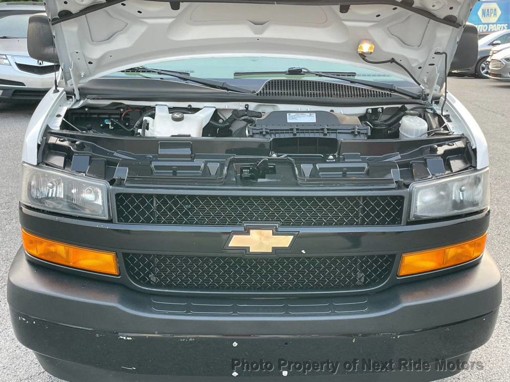 Used 2020 Chevrolet Express 3500 w/ Driver Convenience Package image 22