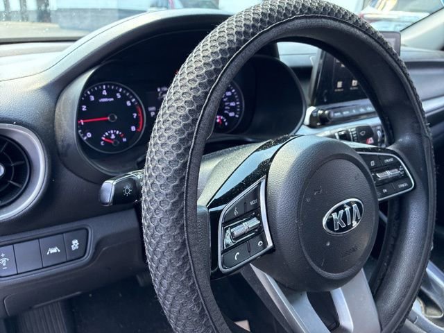Used 2021 Kia Forte LXS FWD image 6