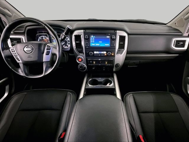 Used 2017 Nissan Titan PRO-4X AWD/4WD image 15