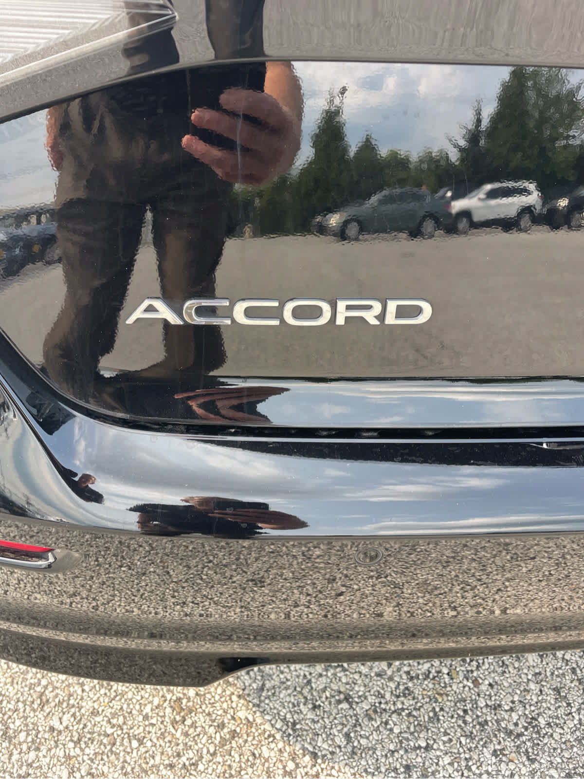Used 2023 Honda Accord EX-L image 8