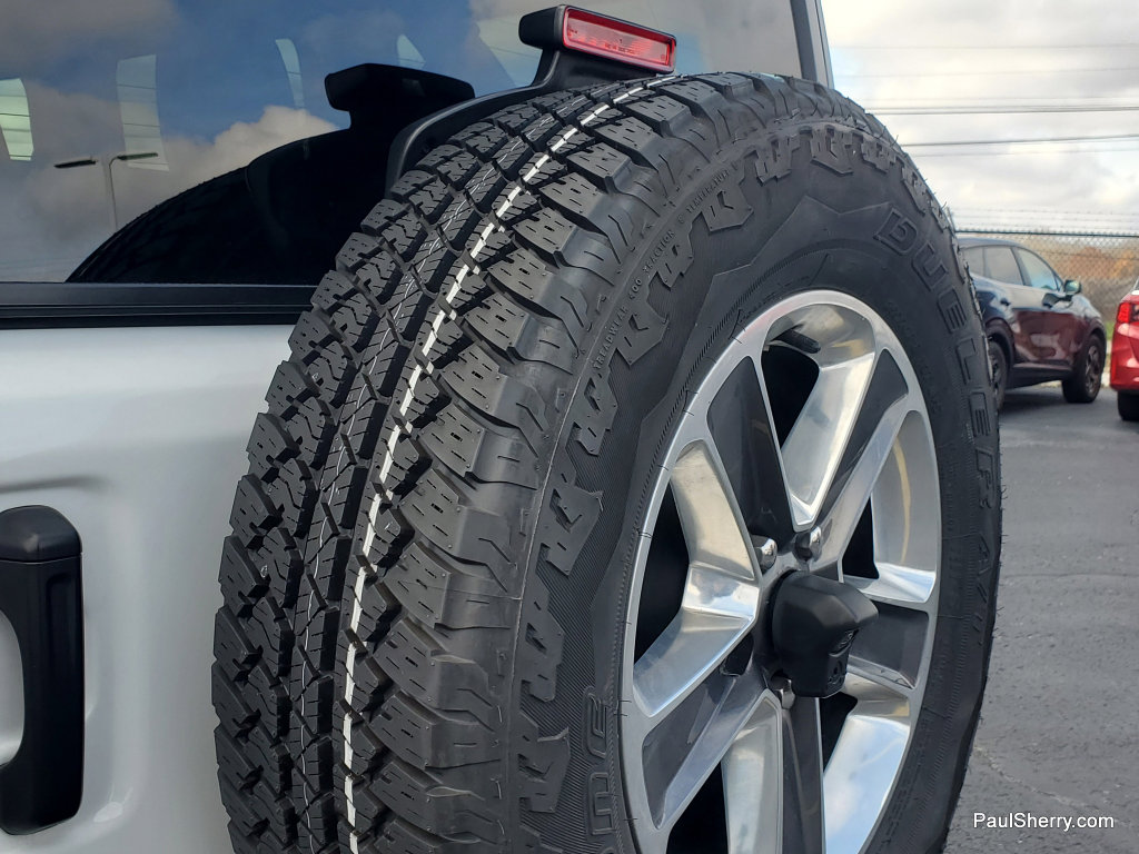 Used 2021 Jeep Wrangler Unlimited Sahara image 12