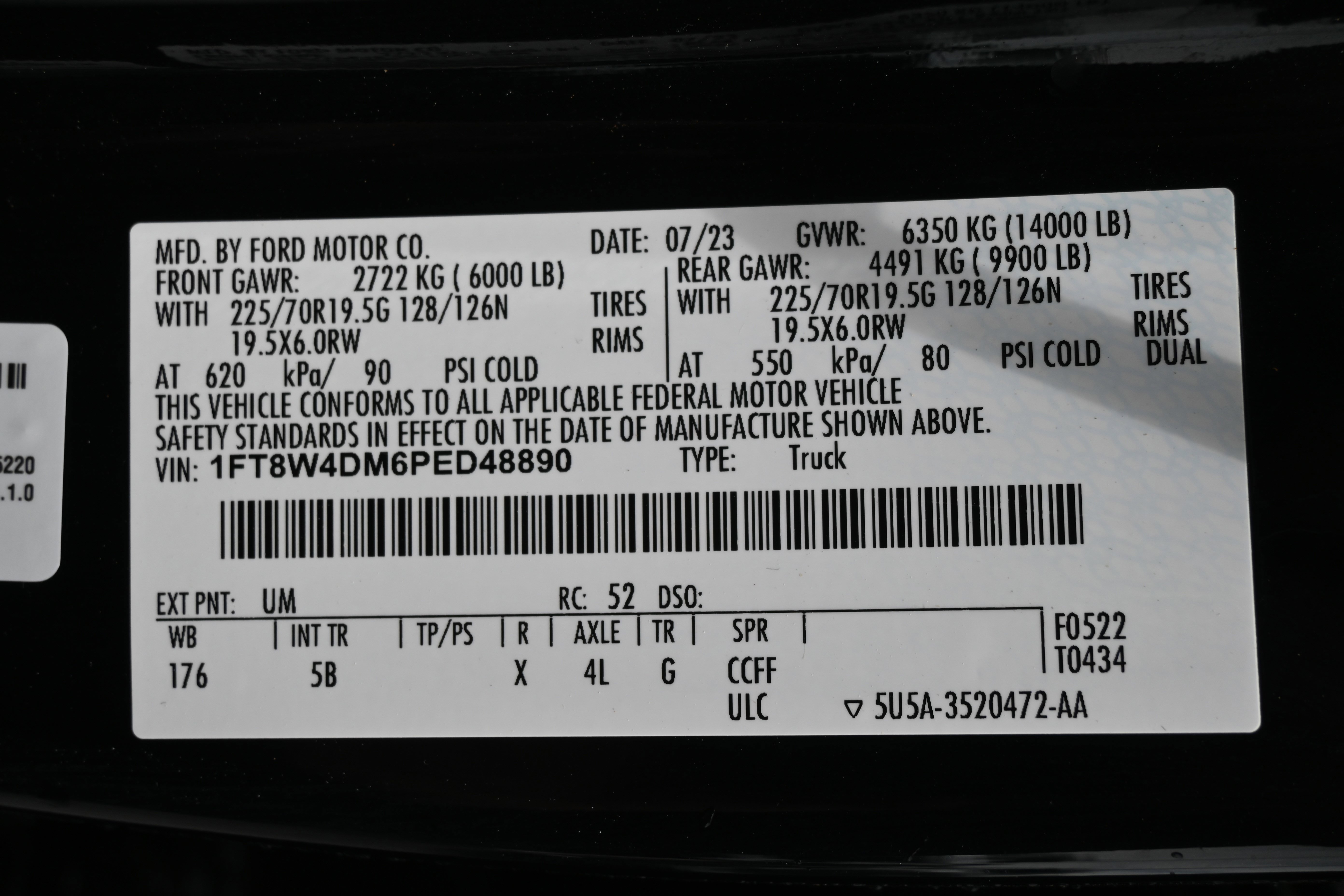 Used 2023 Ford F450 Lariat w/ Lariat Ultimate Package AWD/4WD image 17