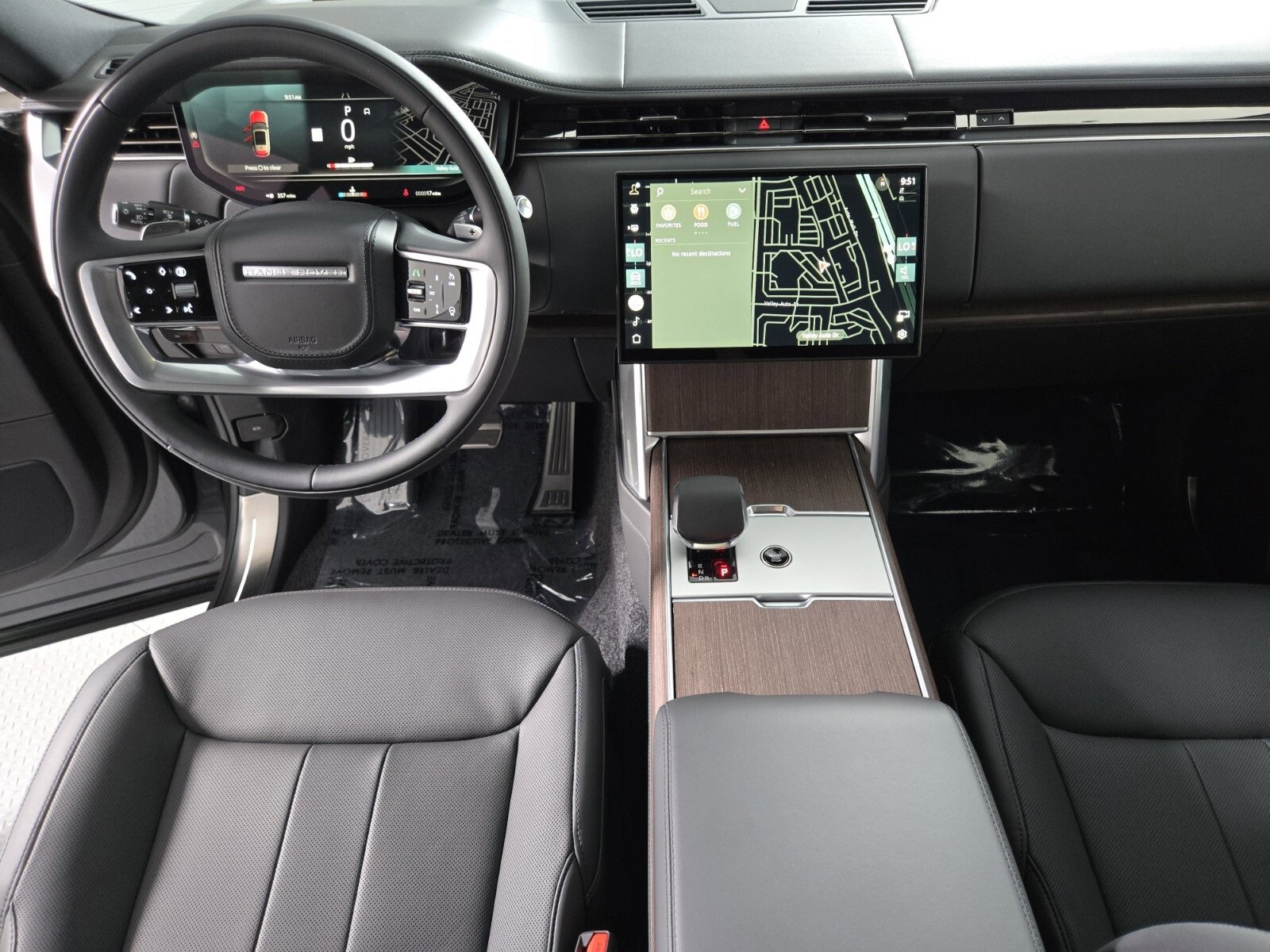 New 2025 Land Rover Range Rover SE image 4