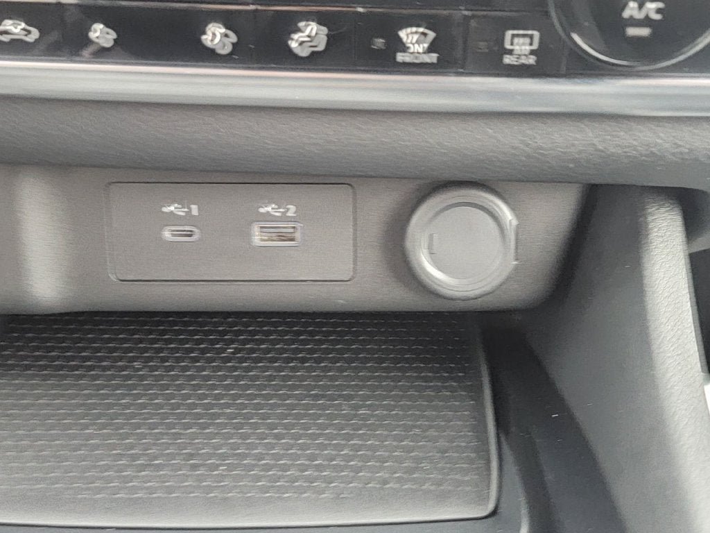 Certified 2023 Nissan Rogue SV w/ SV Premium B Package AWD/4WD image 19