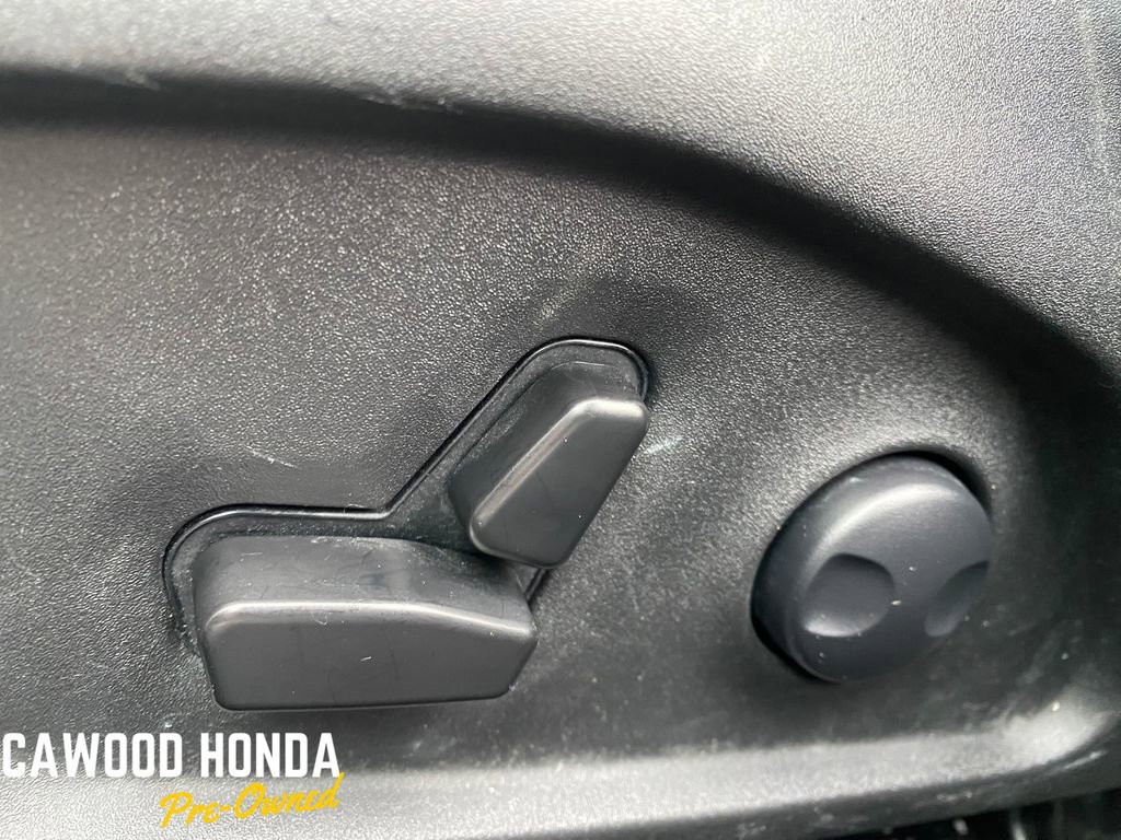 Used 2025 Jeep Compass Limited image 11