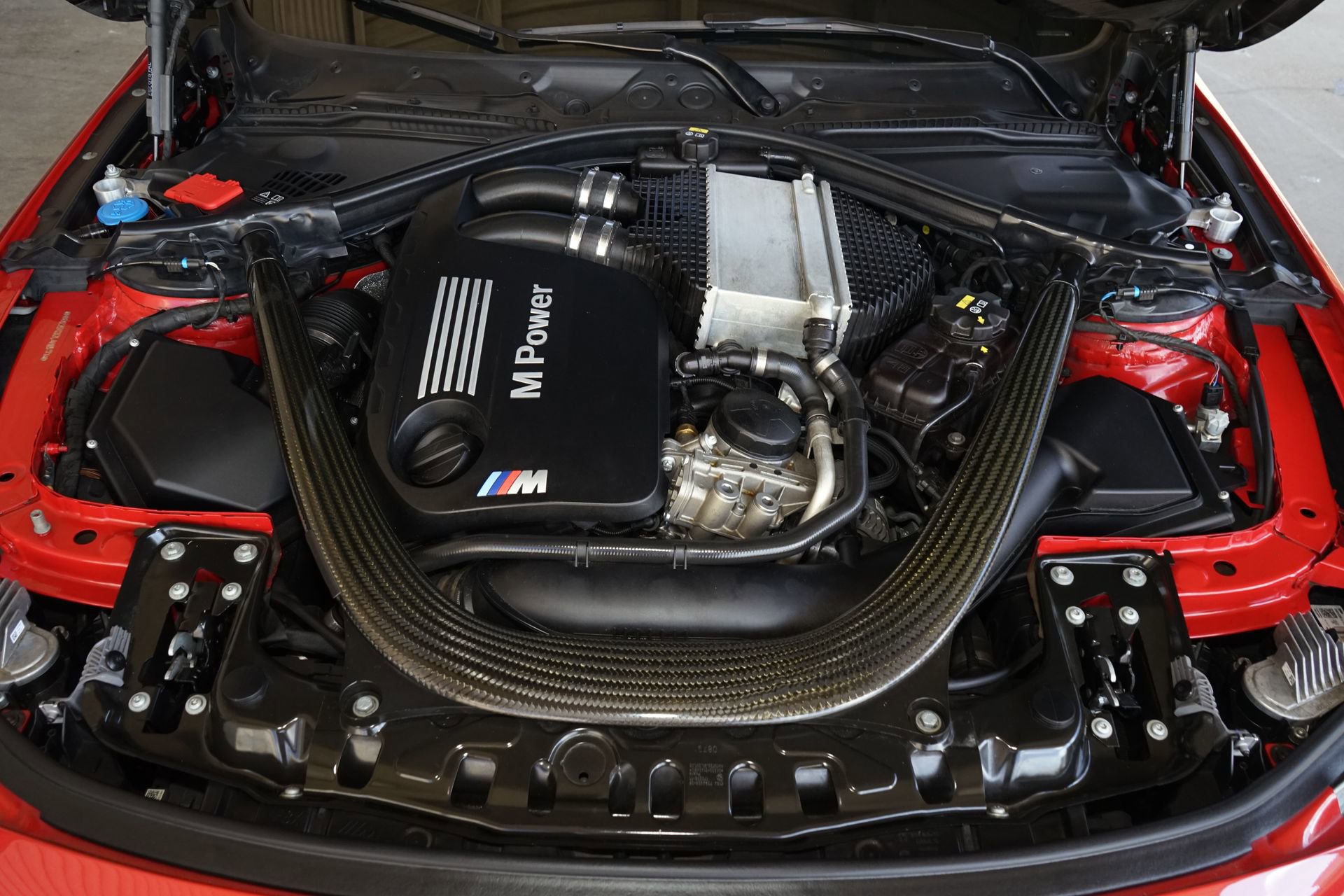 Used 2020 BMW M4 CS w/ Executive Package image 30