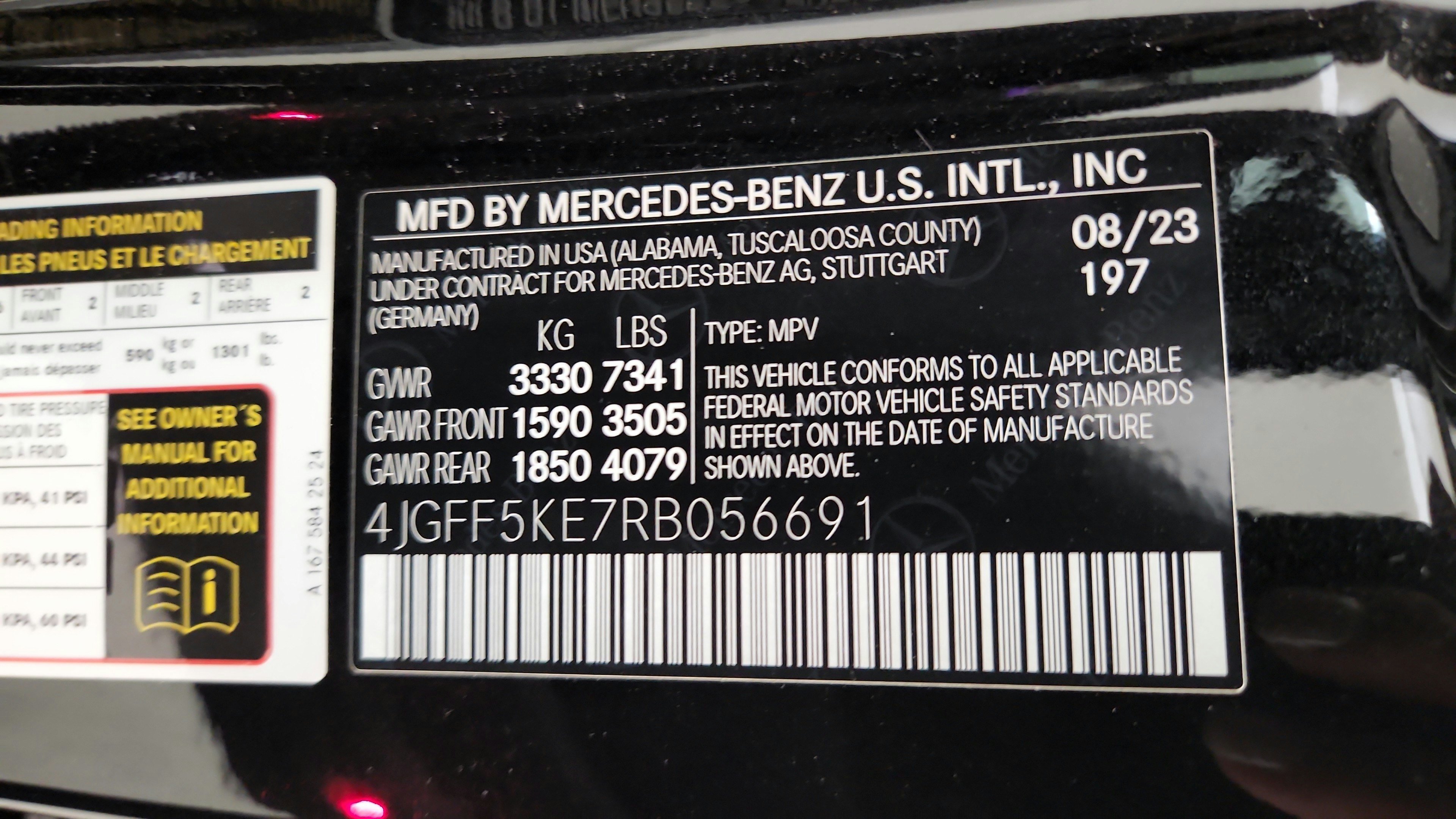 Used 2024 Mercedes-Benz GLS 450 4MATIC w/ AMG Line Exterior image 20