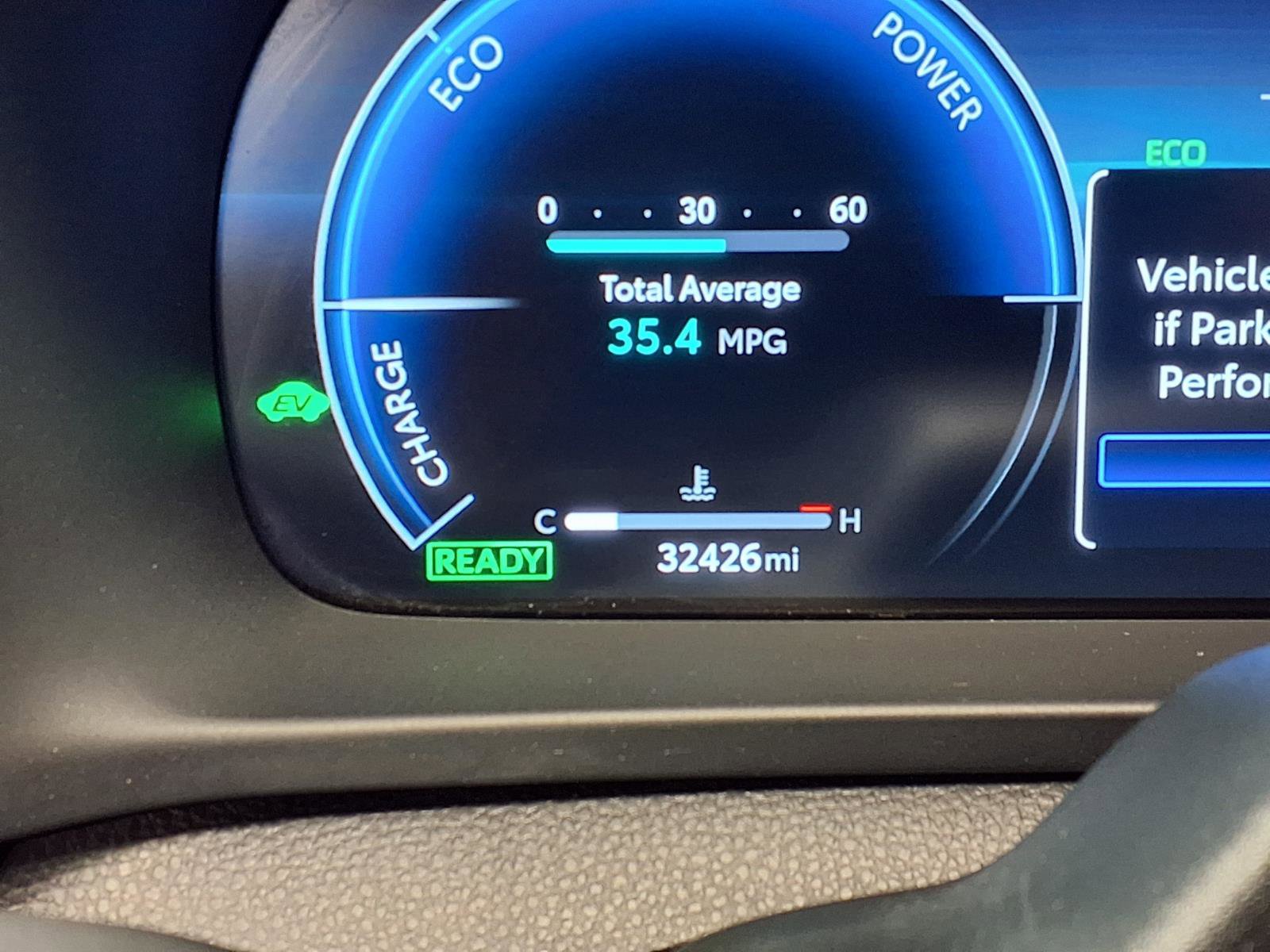 Used 2025 Toyota Crown Signia w/ Advanced Technology Package image 23