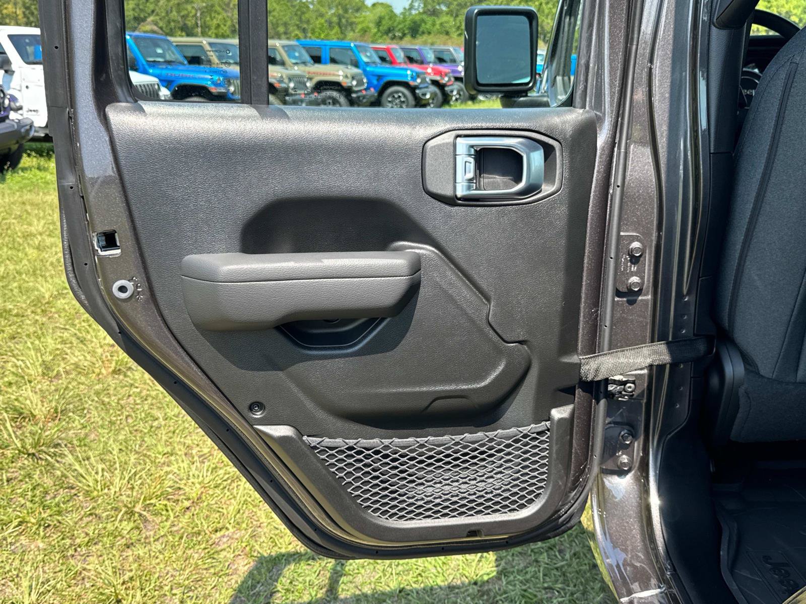 New 2026 Jeep Wrangler Unlimited Sport AWD/4WD image 21