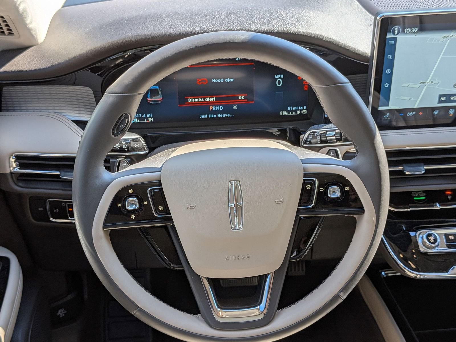 Used 2023 Lincoln Corsair FWD w/ Equipment Group 101A image 32