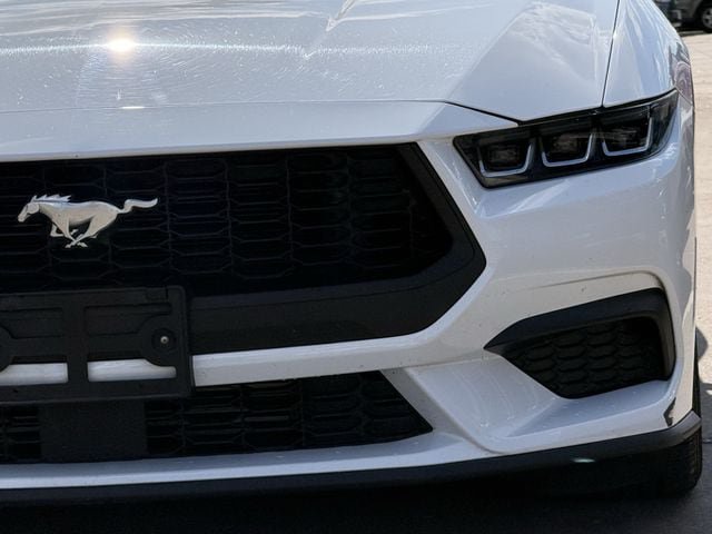 Used 2025 Ford Mustang Premium RWD image 7