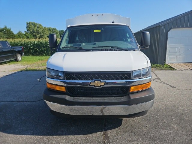New 2025 Chevrolet Express 3500 w/ Power Convenience Package image 3