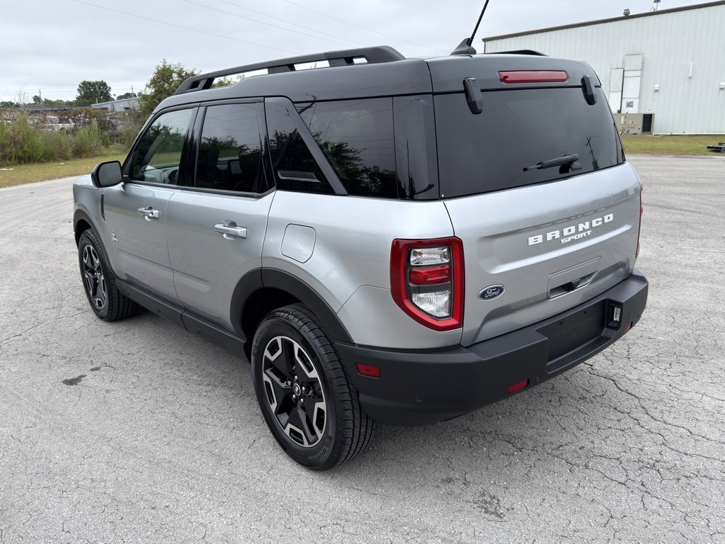 Certified 2022 Ford Bronco Sport Outer Banks w/ Tech Package image 4
