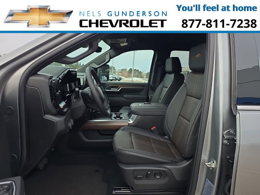 New 2026 Chevrolet Silverado 3500 High Country w/ Technology Package AWD/4WD image 18