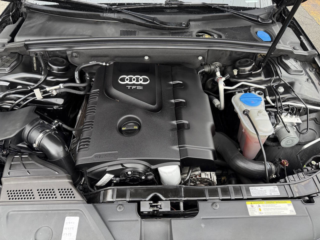 Used 2016 Audi A4 2.0T Premium Plus w/ Technology Package image 11