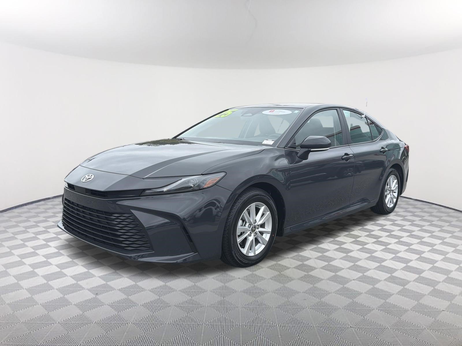 Certified 2025 Toyota Camry LE FWD image 3