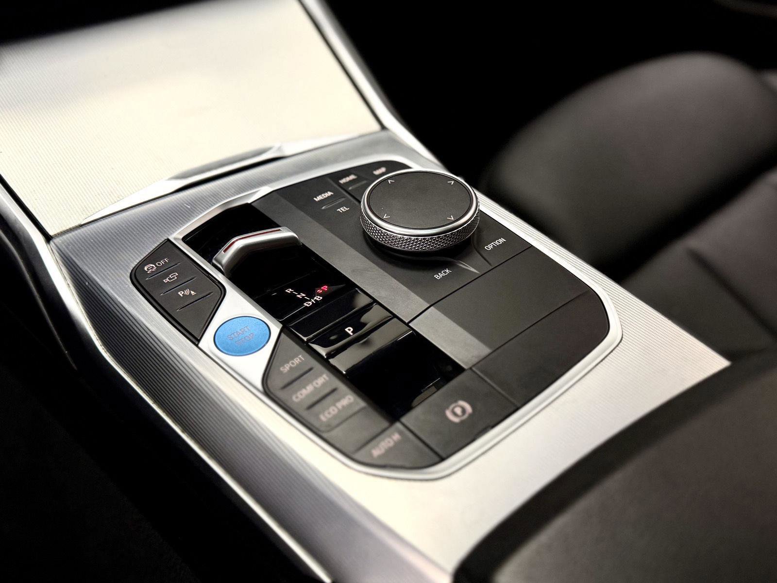 Used 2023 BMW i4 eDrive35 image 20