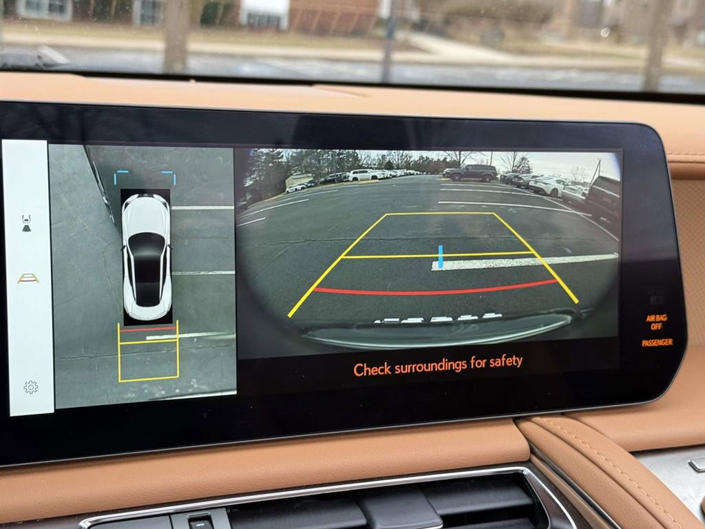 Used 2025 Lexus LC 500 Convertible image 12