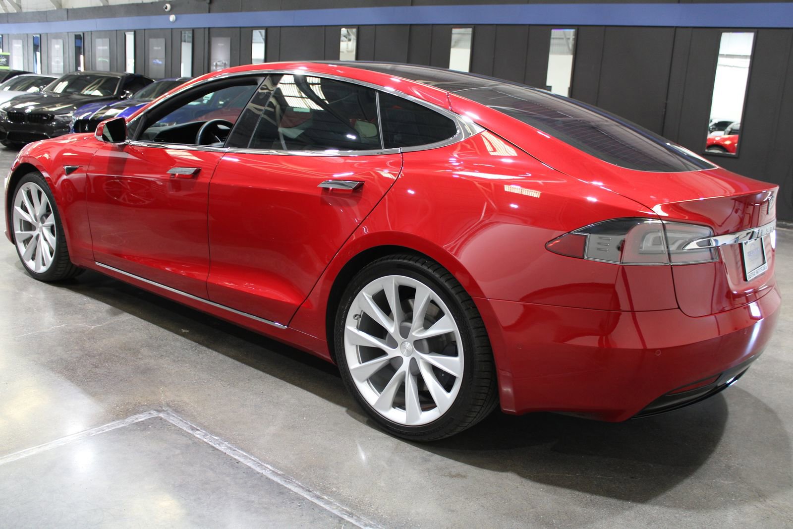 Used 2020 Tesla Model S Long Range Plus AWD/4WD image 8