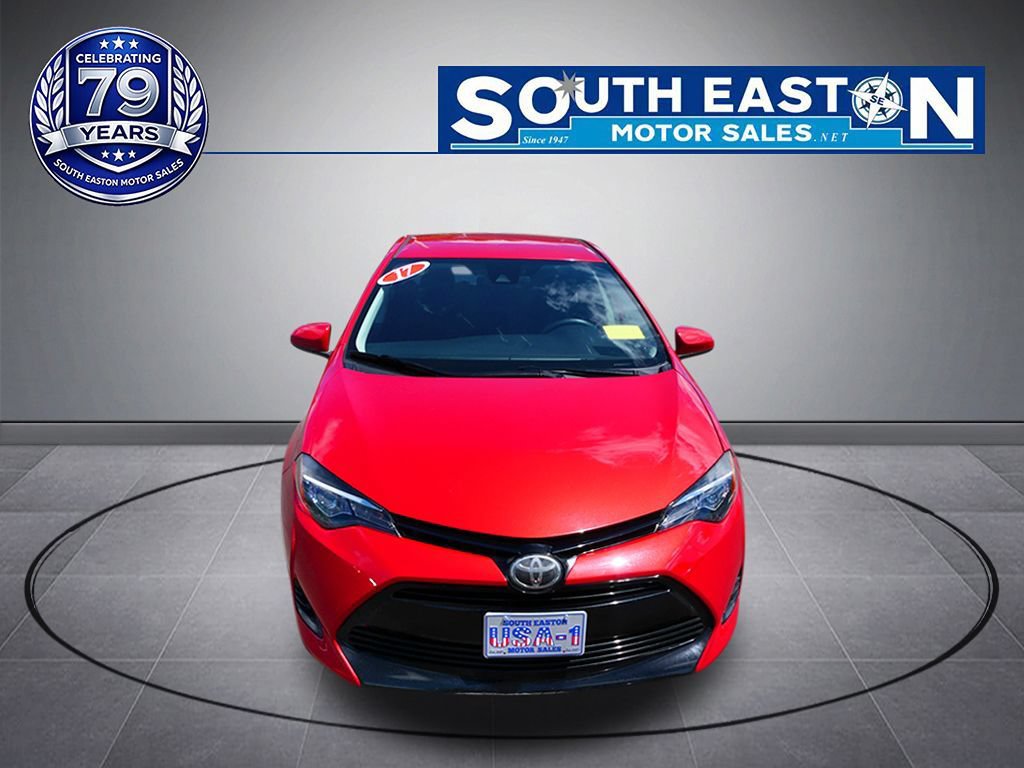 Used 2017 Toyota Corolla LE FWD image 3