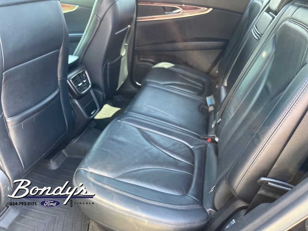 Used 2018 Lincoln MKX Reserve FWD image 11