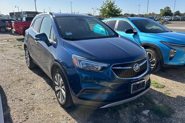Used 2019 Buick Encore Preferred FWD image 2