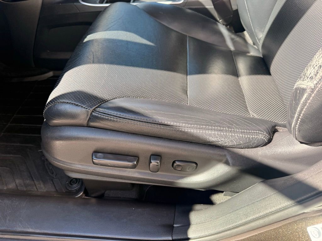 Used 2016 Honda CR-V Touring image 28