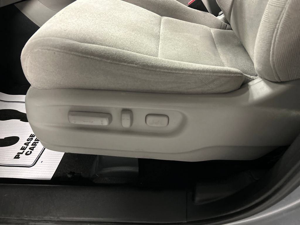 Used 2020 Honda Pilot EX image 11