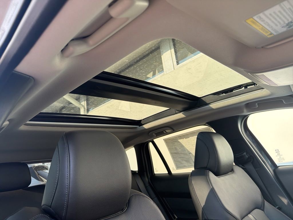 New 2026 MAZDA CX-50 AWD 2.5 Hybrid w/ Cargo Package image 18