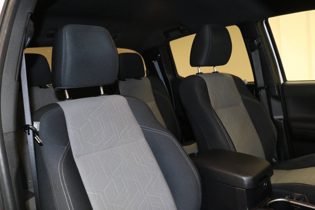 Used 2022 Toyota Tacoma TRD Off-Road image 79