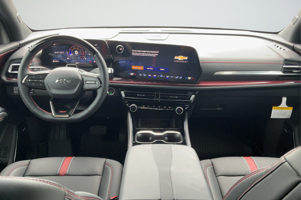 New 2026 Chevrolet Traverse RS w/ LPO, Floor Liner Package FWD image 10