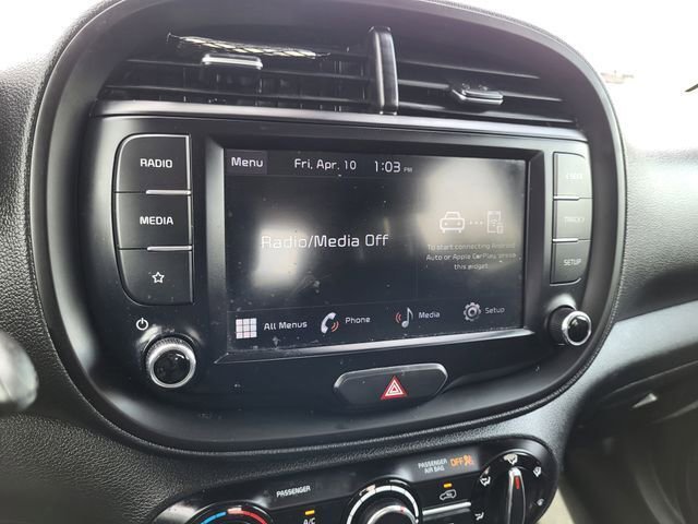 Used 2023 Kia Soul LX w/ LX Technology Package image 15