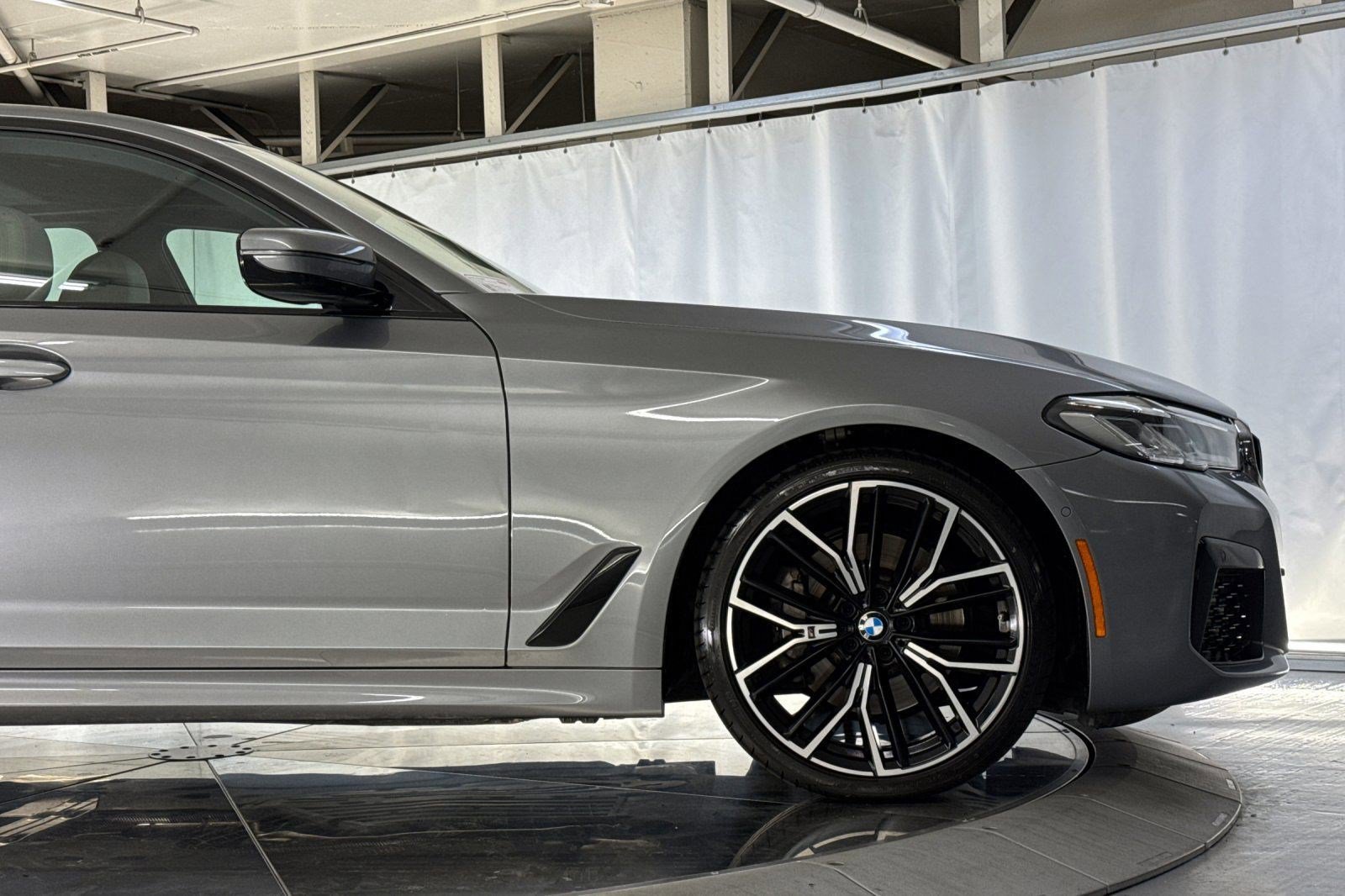 Used 2023 BMW 530i w/ M Sport Package RWD image 35