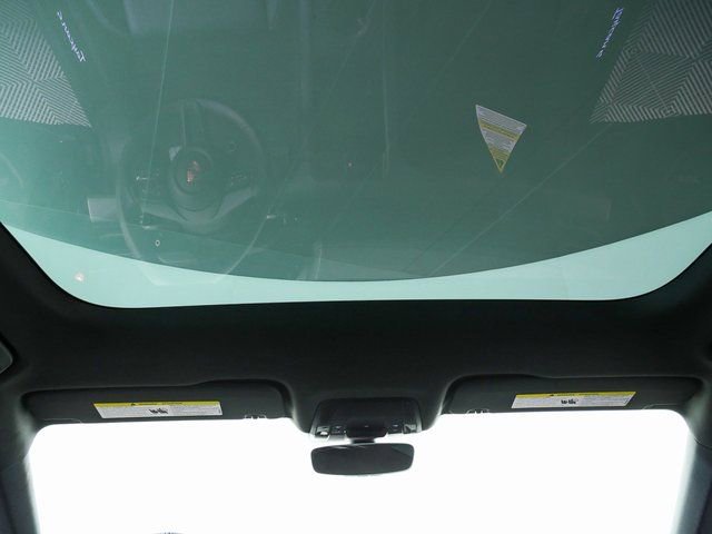 New 2026 Porsche Taycan image 22