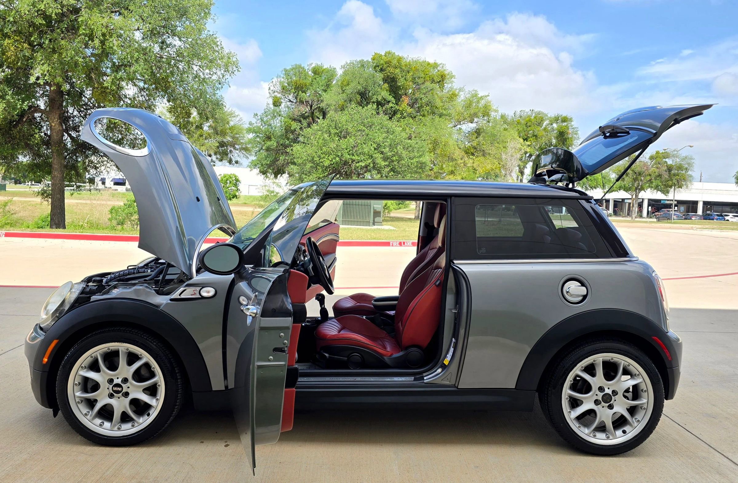 Used 2010 MINI Cooper S FWD image 16