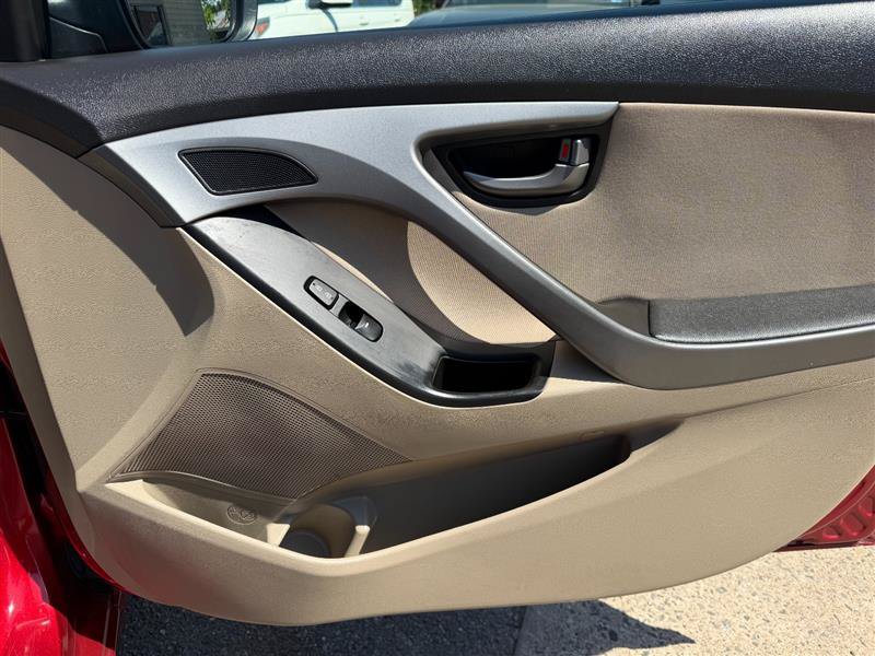 Used 2016 Hyundai Elantra SE w/ Option Group 02 FWD image 22