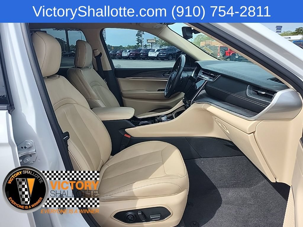 Certified 2021 Jeep Grand Cherokee L Limited AWD/4WD image 31