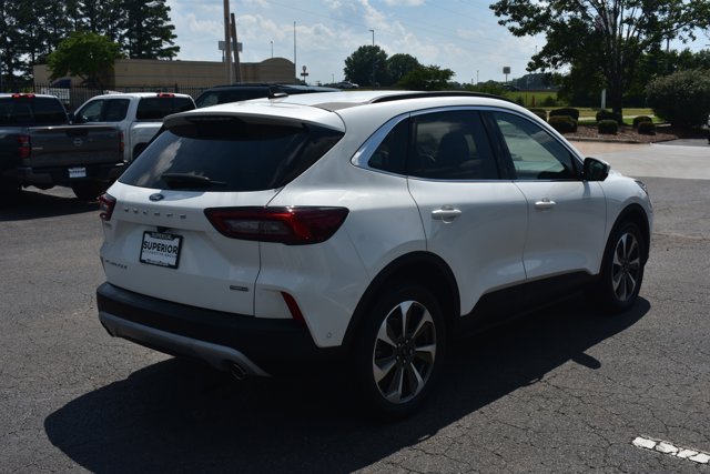 Used 2024 Ford Escape Platinum w/ Premium Technology Package AWD/4WD image 5