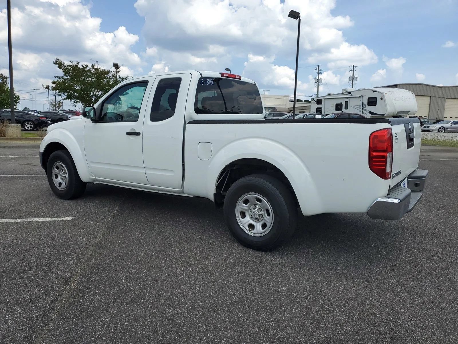 Used 2016 Nissan Frontier S RWD image 3