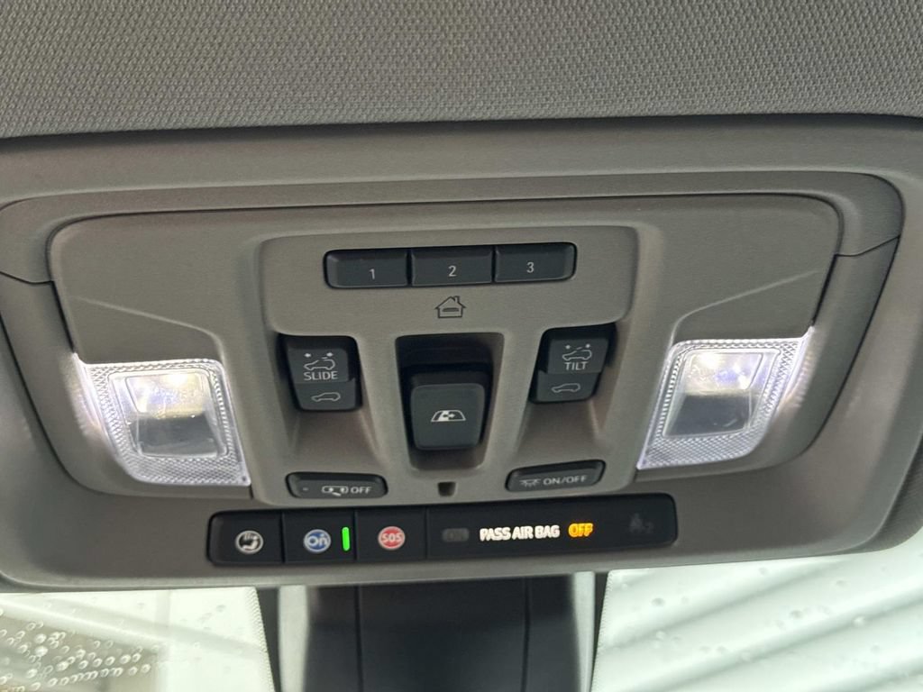 Used 2020 Chevrolet Silverado 1500 LTZ w/ LTZ Premium Package AWD/4WD image 23
