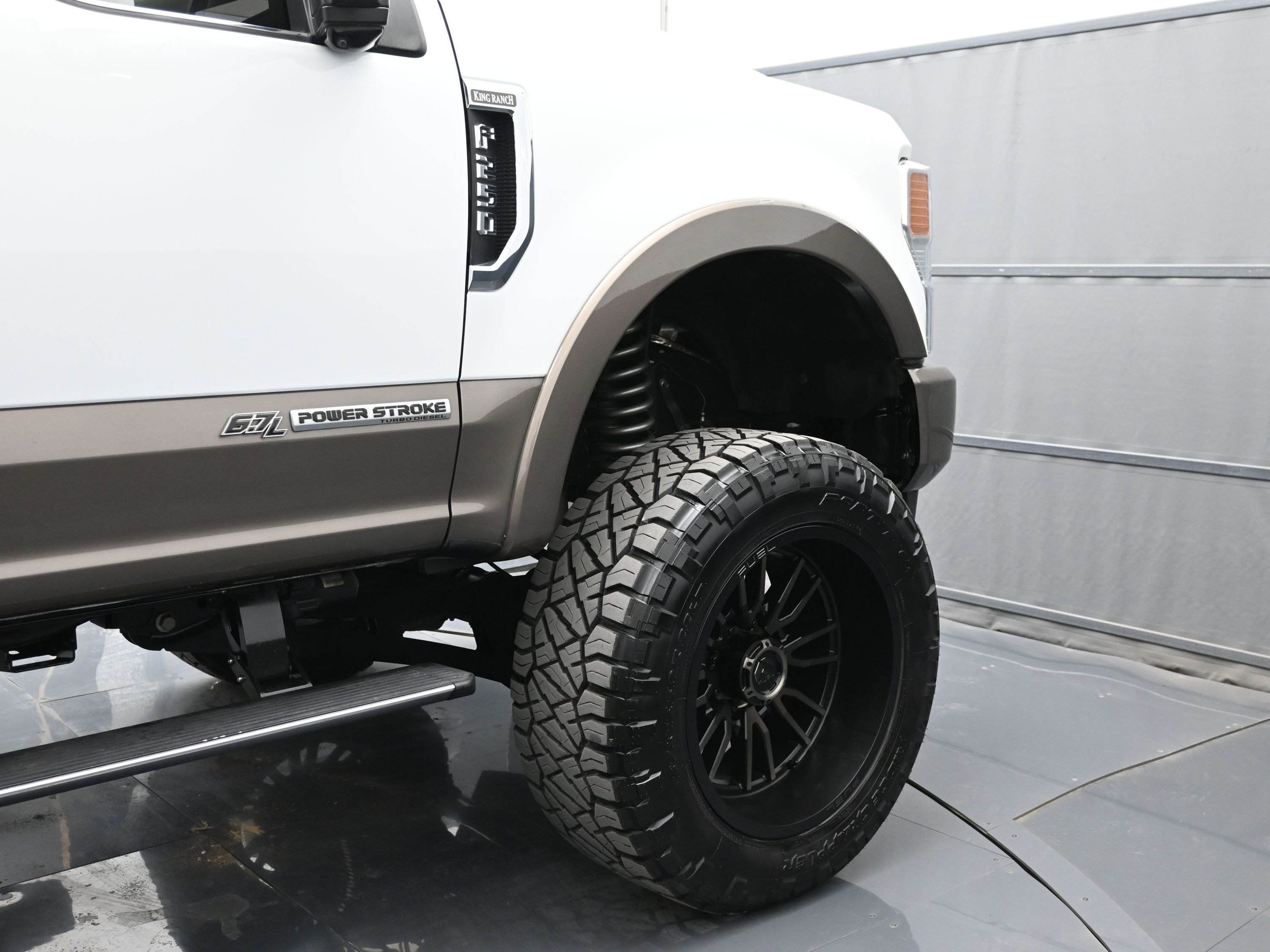 Used 2020 Ford F250 King Ranch w/ FX4 Off-Road Package image 50