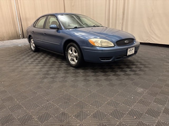 Used 2004 Ford Taurus SE image 3