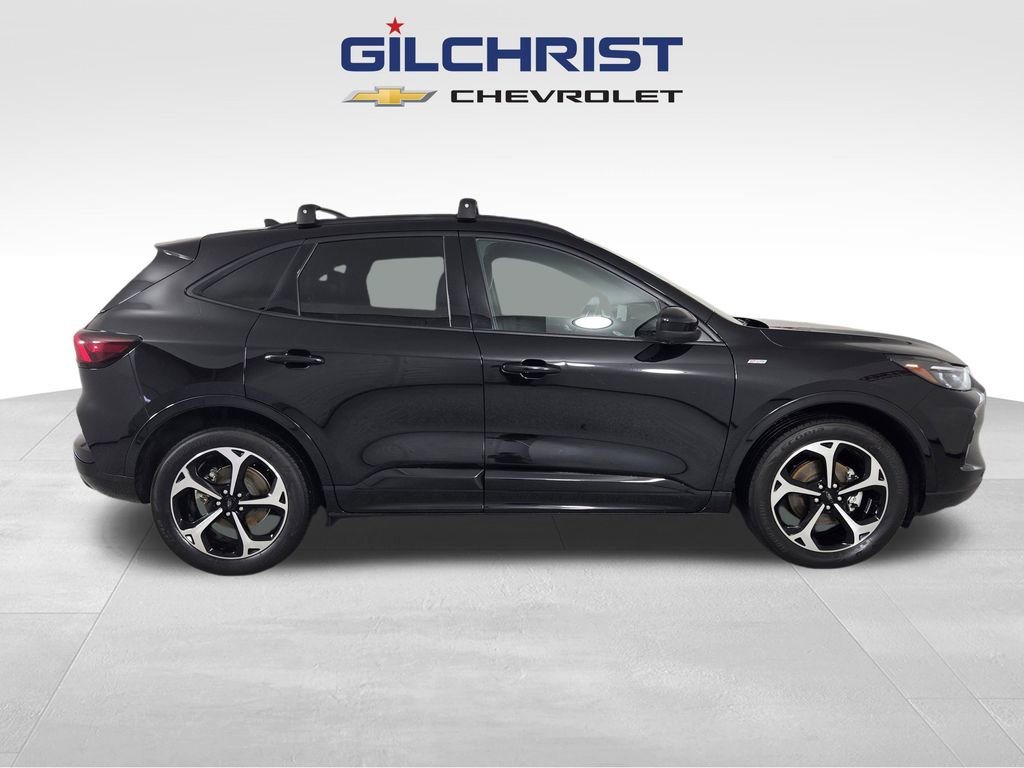 Used 2023 Ford Escape ST-Line Elite image 7