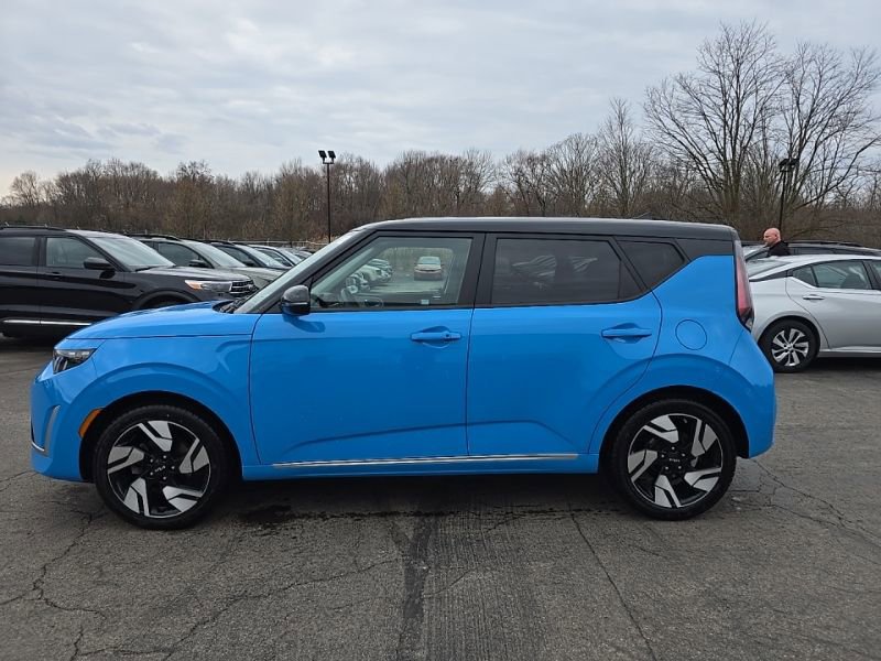 Certified 2023 Kia Soul GT-Line image 4
